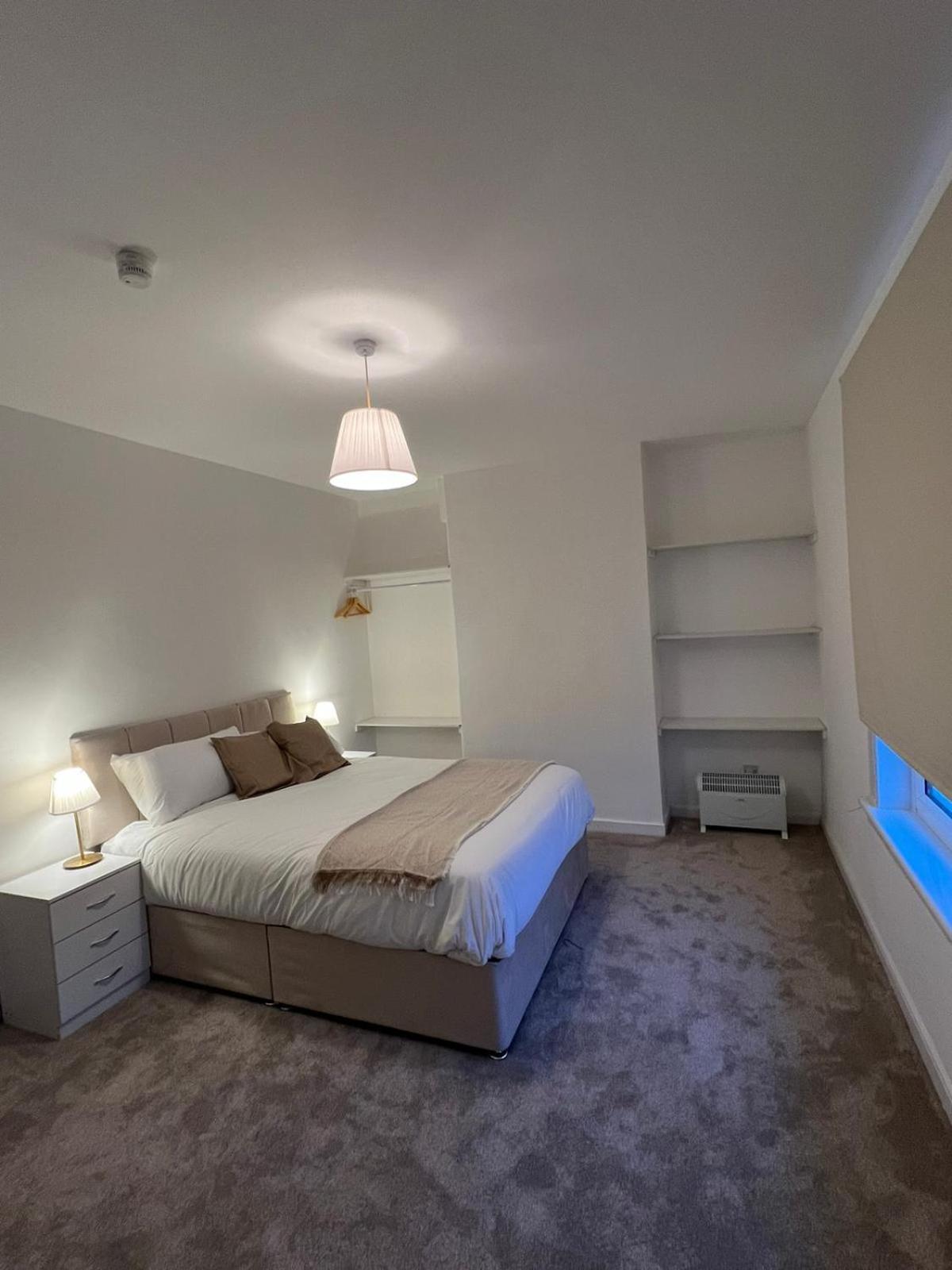 Archillects Entire Two Bedroom Comfy House - Free Parking Глазго Экстерьер фото